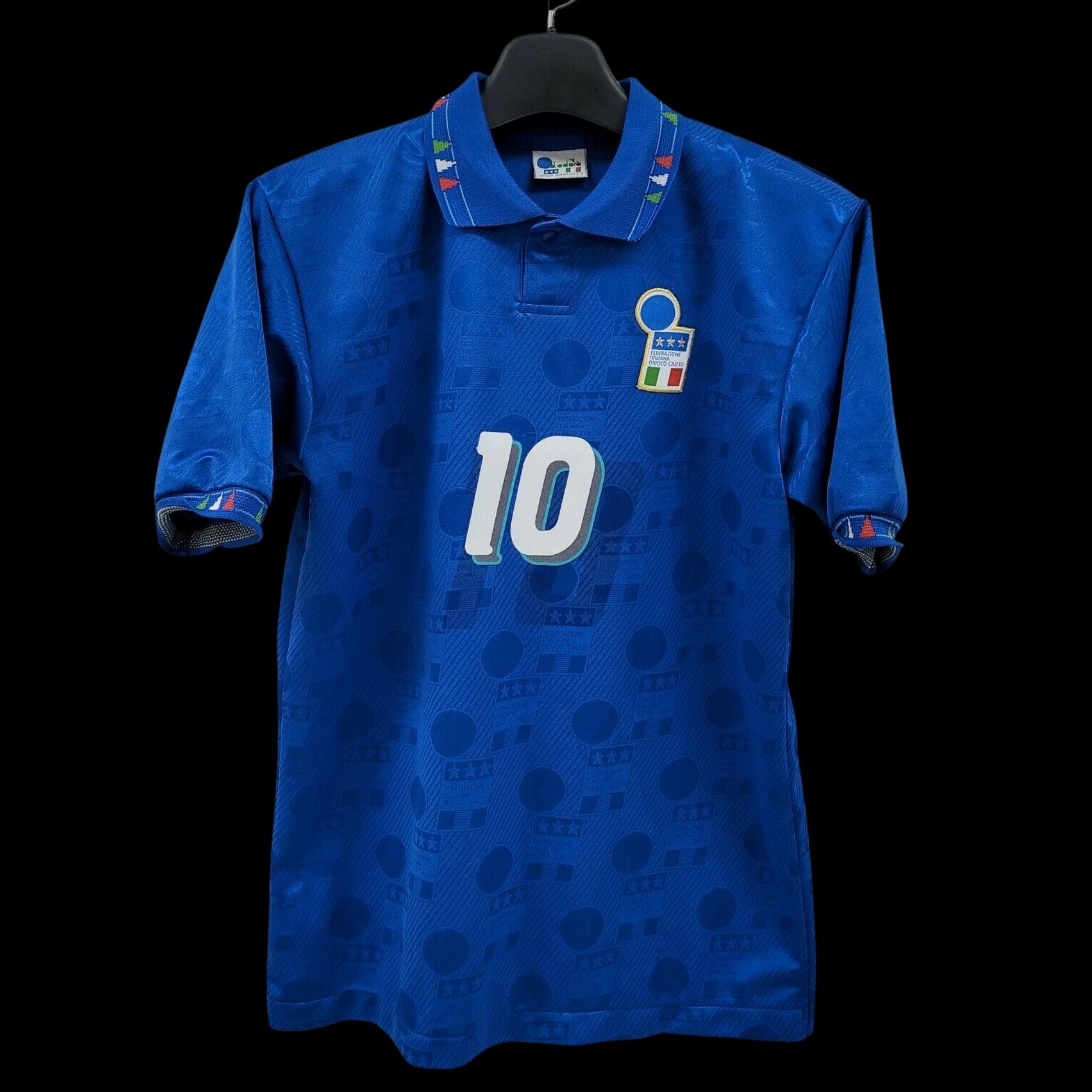 1994/95 Italy Home Jersey Baggio #10