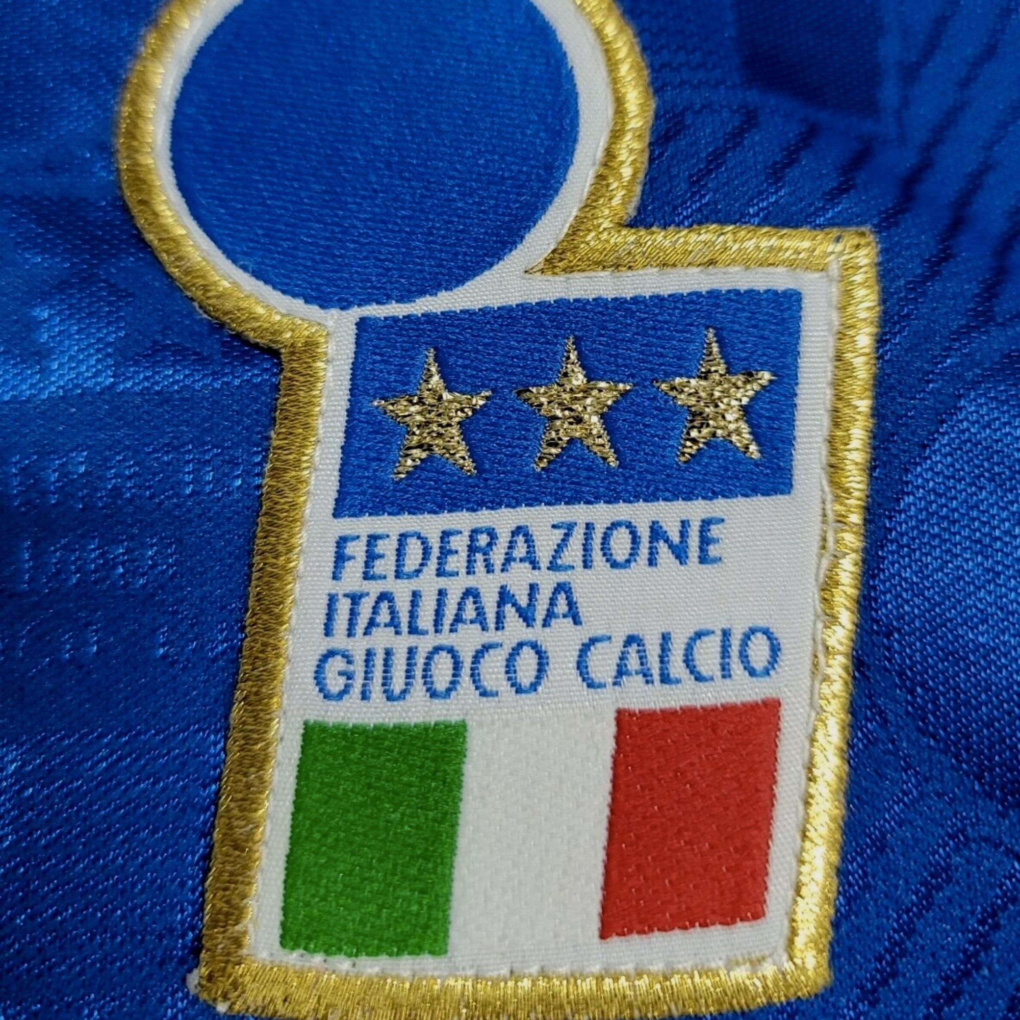 1994/95 Italy Home Jersey Baggio #10